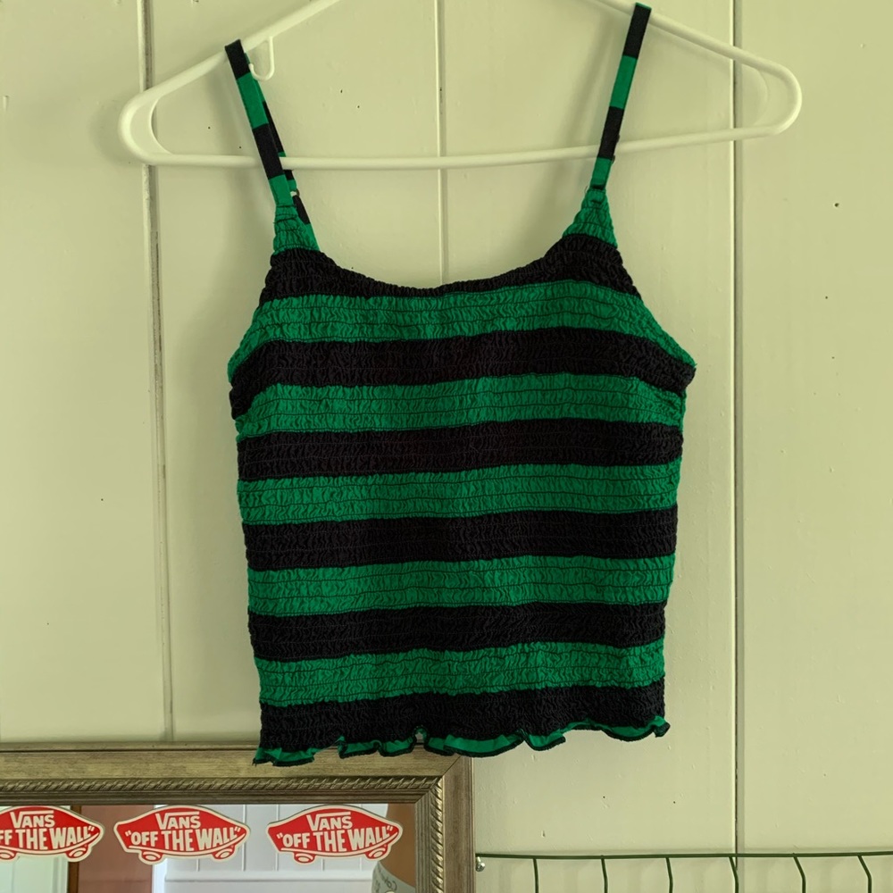 Cute hollister top